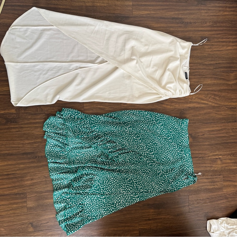 BUNDLE!Green Polka Dot and all white high-low Skirts